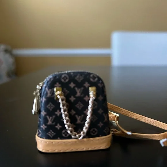 Labubu purse / backpack accessory  Designer Mini Backpack - Picture 11 of 13